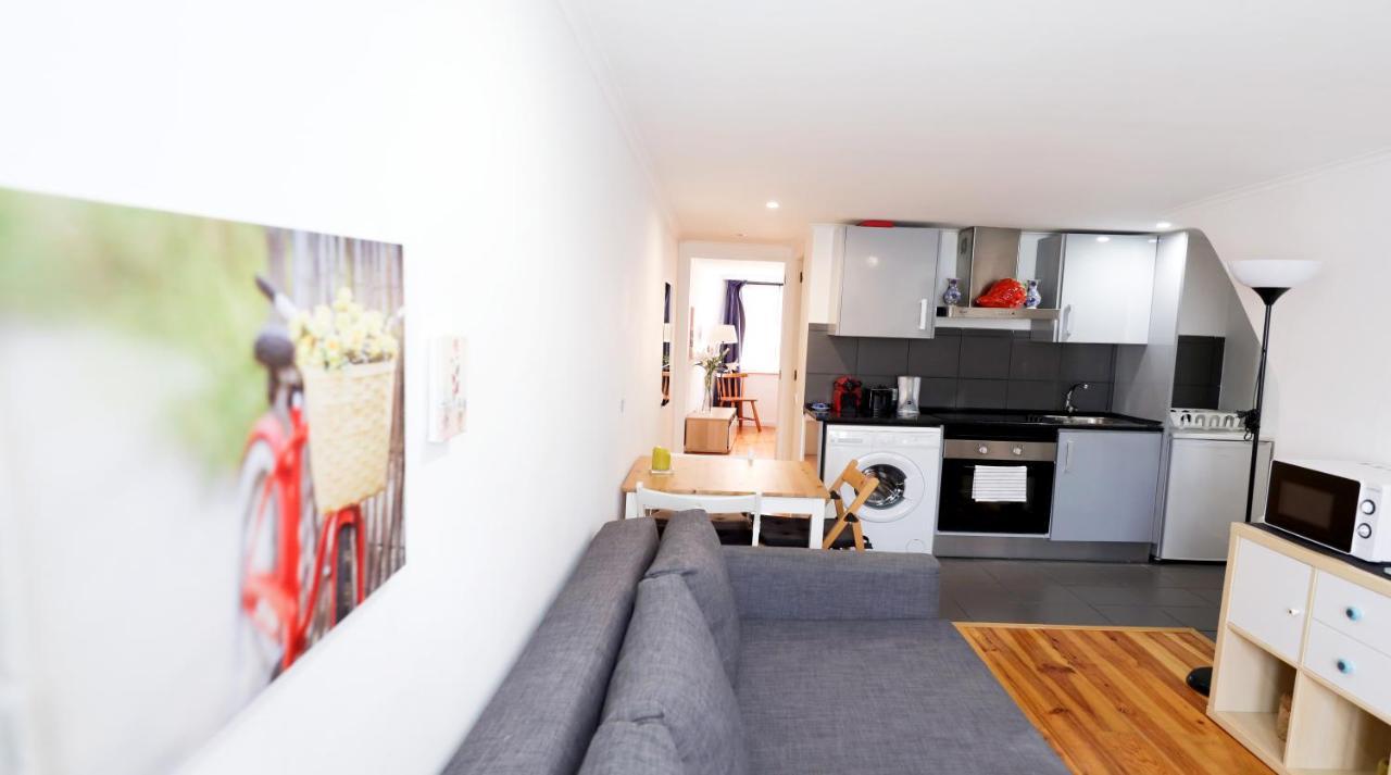 Apartments Center Castelo Lisboa Εξωτερικό φωτογραφία