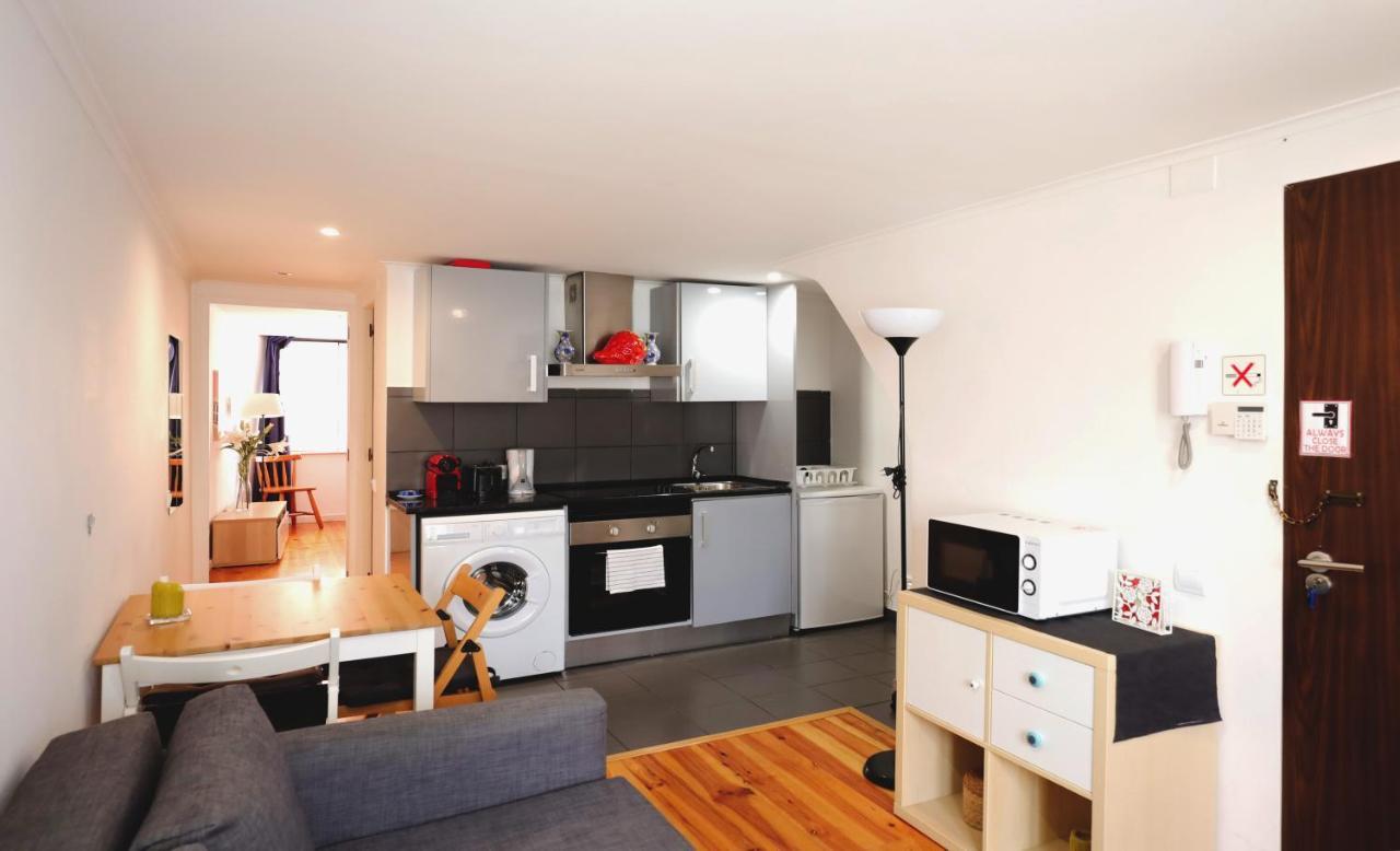 Apartments Center Castelo Lisboa Εξωτερικό φωτογραφία